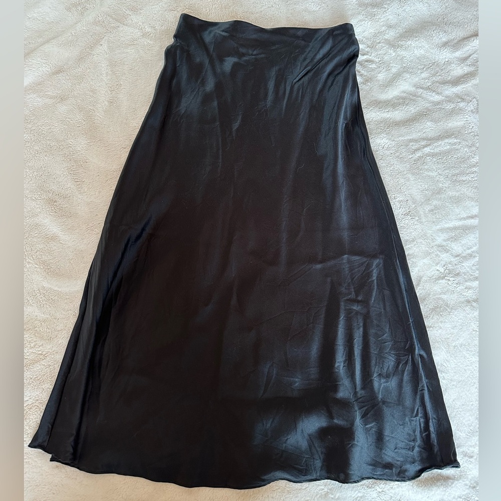 NWOT Black Quince silk midi skirt